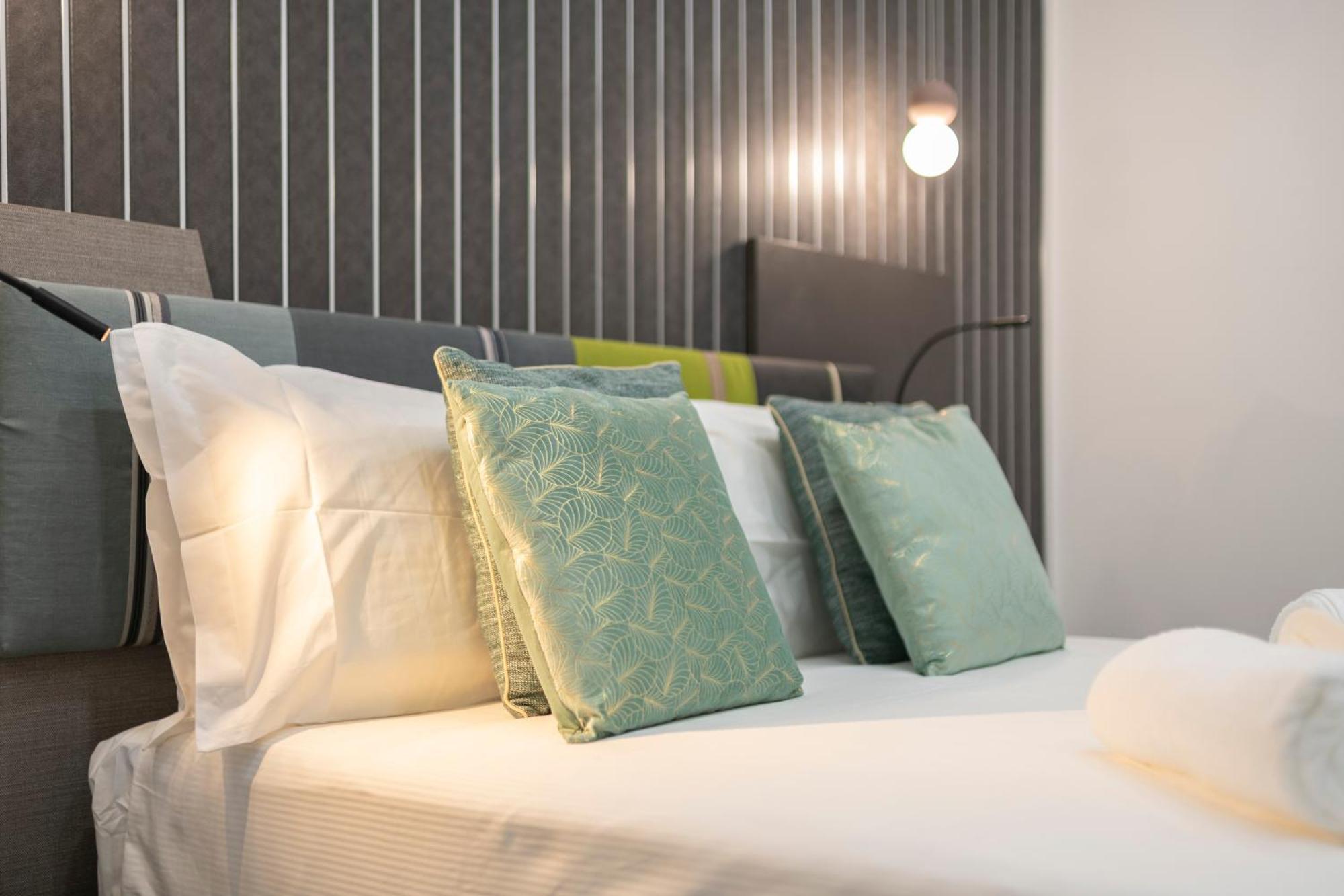 Trastevere Luxury Rooms Rome Exterior photo